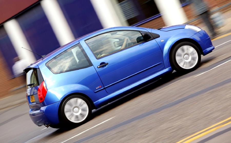  Citroen C2 VTS 2004 года  (UK) (фото 8 из 13)